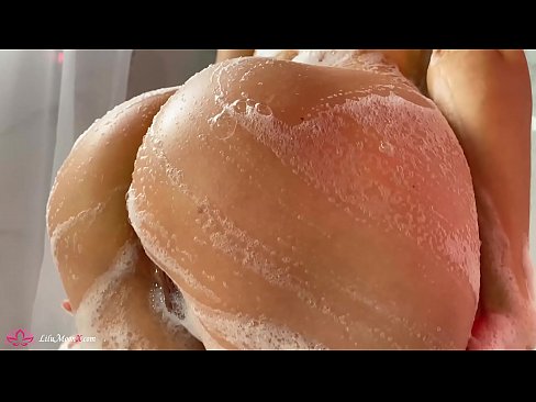 ❤️ Brunette Masturbates Pus karo Vibrator kanggo Intens Orgasme ing Shower ❌ Video porno ing kita% jv.8kpornvids.ru% ❌️❤