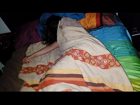 ❤️ Anak tiri berating ibu tiriné enom nalika dheweke turu. ❌ Video porno ing kita% jv.8kpornvids.ru% ❌️❤